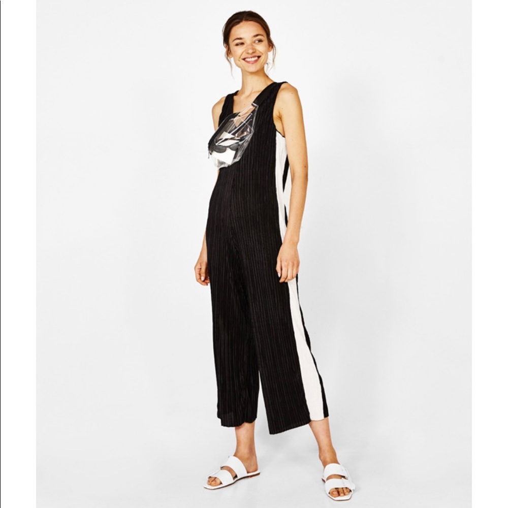 Bershka Side Striped Wide Leg Jumpsuit BLACK AND WHITE
